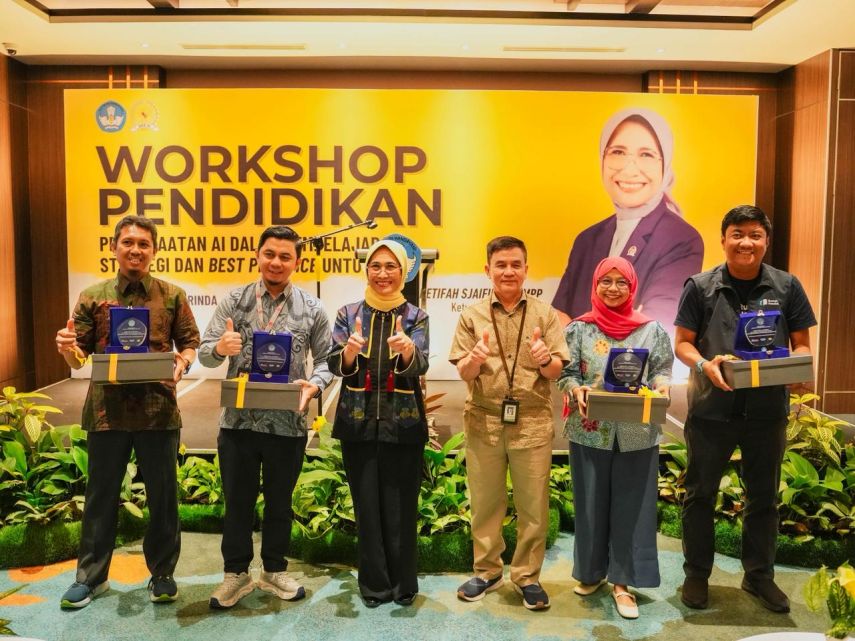 Hetifah Dorong Guru Kuasai Teknologi AI untuk Wujudkan Transformasi Pendidikan