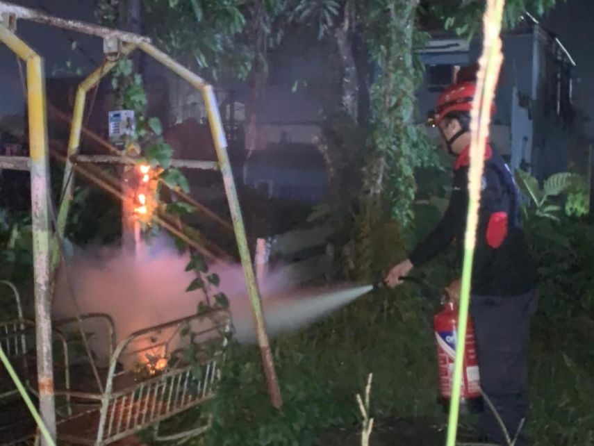 Damkar Bontang Tangani Korsleting Listrik di Loktuan, Penanganan Cepat Cegah Potensi Kebakaran