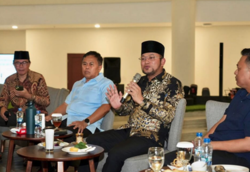 Beasiswa Gratispol Kaltim Tahap 3 Cair Rp288 Miliar, Gubernur Ingatkan Kampus Kembalikan UKT Mahasiswa