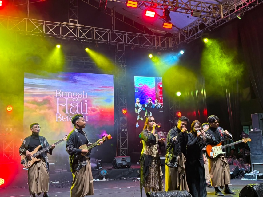 Kenalkan Tradisi Erau Lewat Musik, Petala Borneo Pukau Penonton IDEF 2026 Yogyakarta