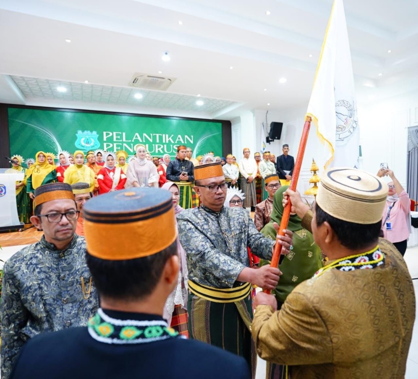 Bonnie Sukardi Pimpin Kerukunan Keluarga Pinrang Bontang Periode 2026-2030