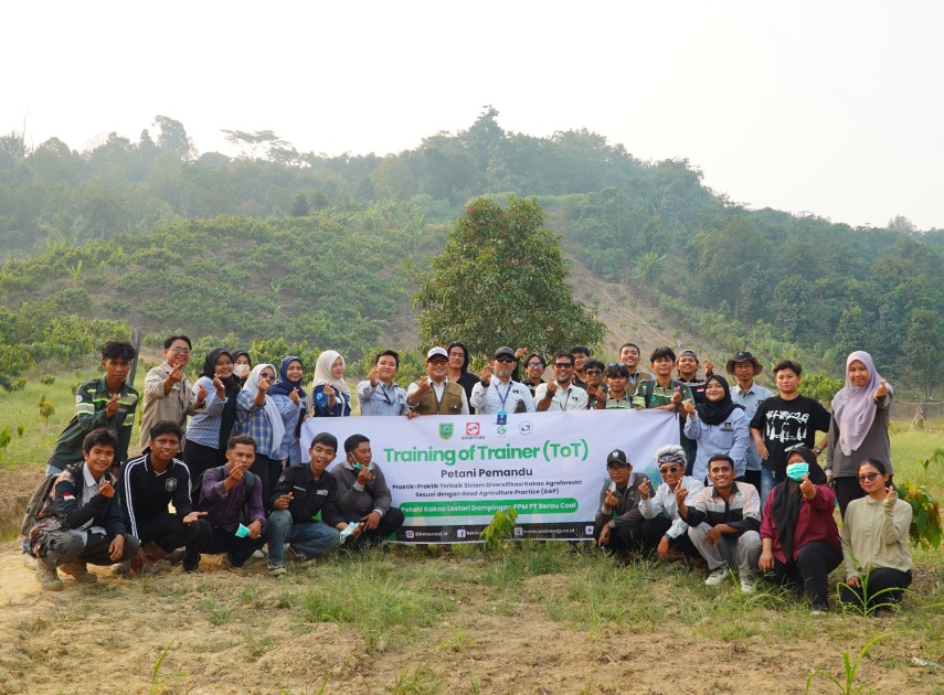 Perkuat Produksi Kakao, PT Berau Coal Latih 40 Petani Agroforestri di Berau