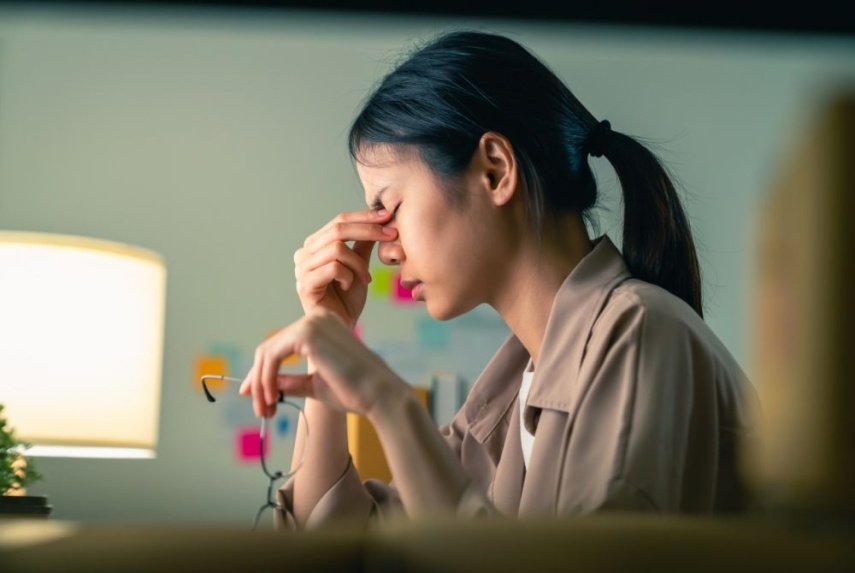 Benarkah Memendam Emosi Memicu Penyakit Autoimun? Ini Penjelasan Medis dan Jalur Hormonalnya